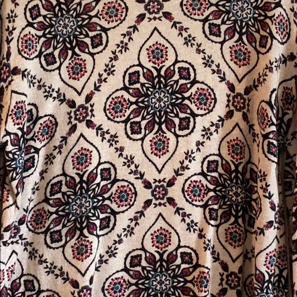 Sweater - Picture 3 of 3